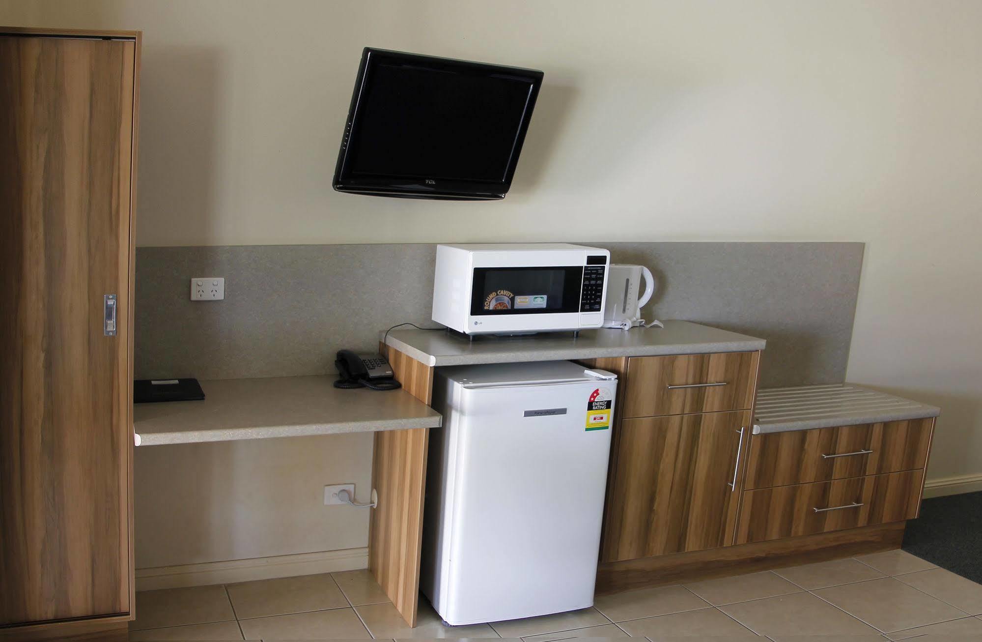 Pittsworth Motor Inn Екстериор снимка