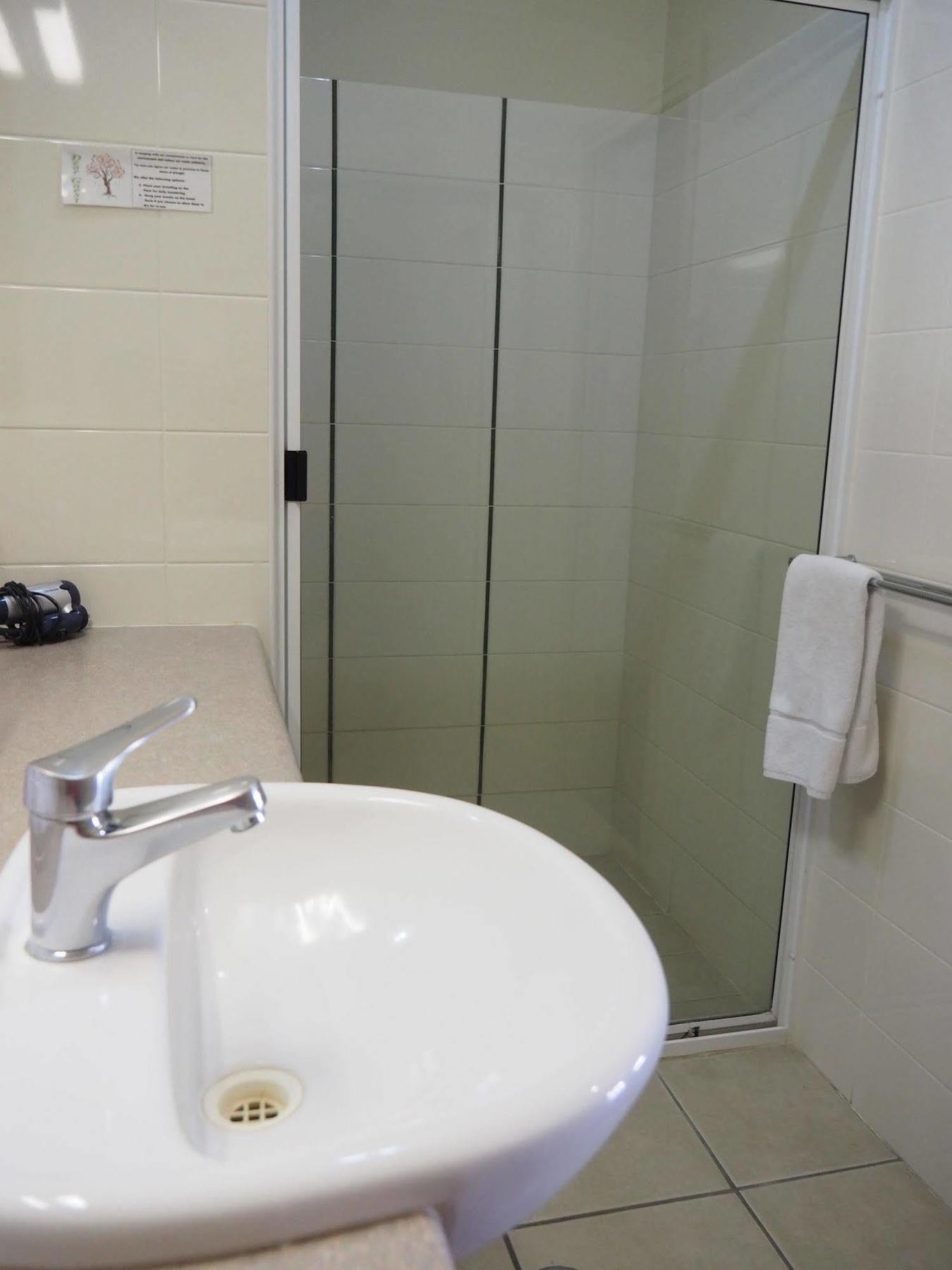 Pittsworth Motor Inn Екстериор снимка