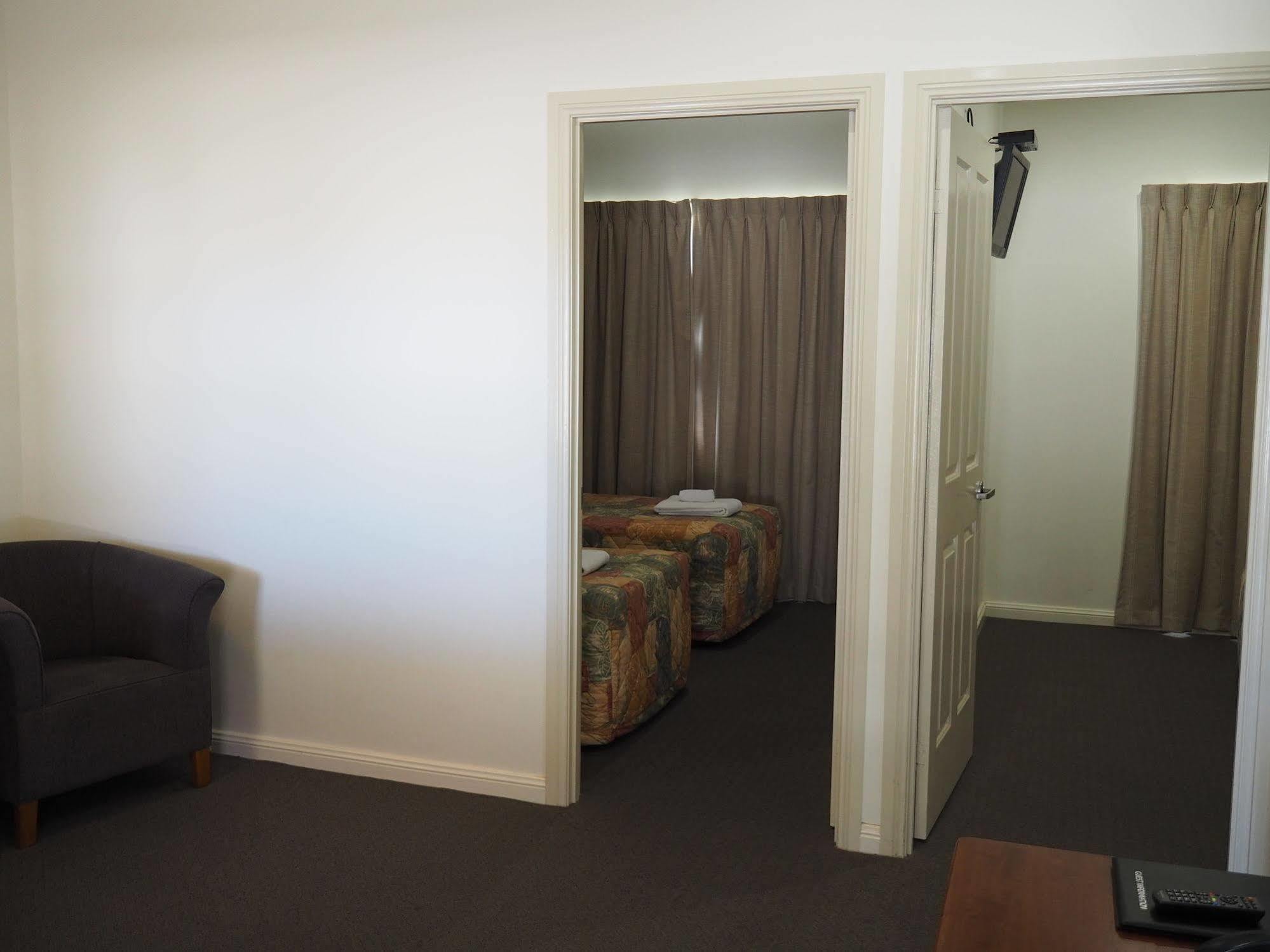 Pittsworth Motor Inn Екстериор снимка