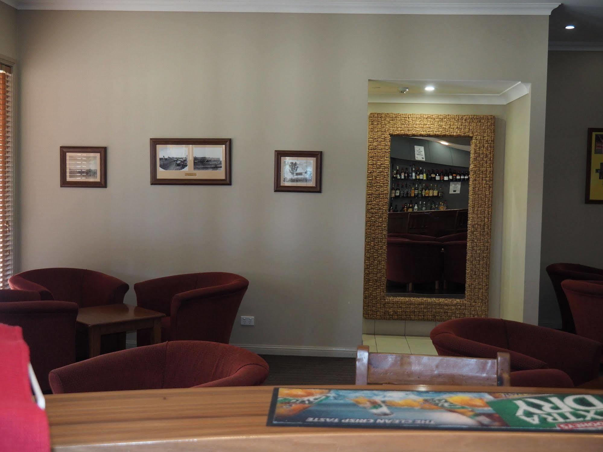 Pittsworth Motor Inn Екстериор снимка