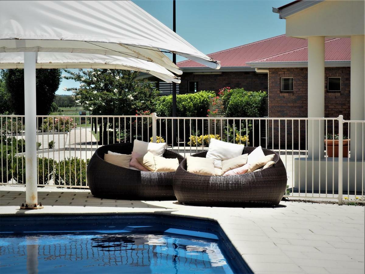 Pittsworth Motor Inn Екстериор снимка